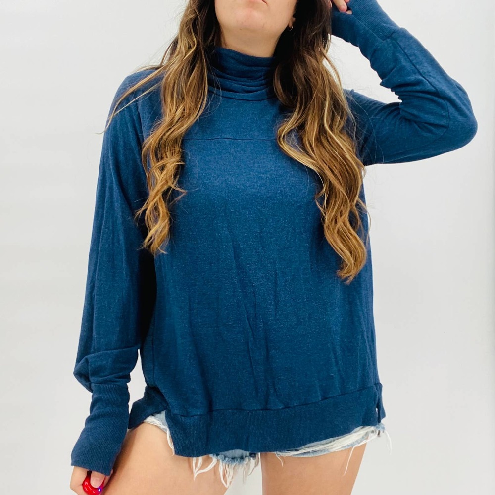 Alo navy blue mock neck pullover Athleisure sweatshirt